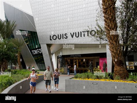 louis vuitton in las vegas|lv outlet in las vegas.